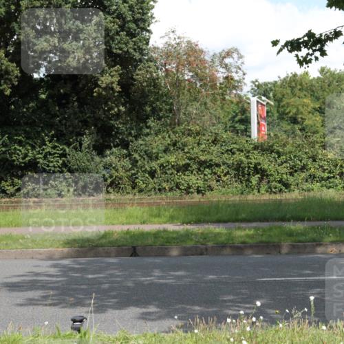 10.08.2025 - GEWOBA Citytriathlon Bremen Yannick Fuchs http://msf.ph/oto/8569191 10.08.2025 13:11:30 Radfahren 604, 664, 667, 686, 688, 708, 894, 915, 937 meine-sportfotos.de