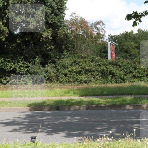 10.08.2025 - GEWOBA Citytriathlon Bremen Yannick Fuchs http://msf.ph/oto/8569217 10.08.2025 13:11:54 Radfahren 635, 750, 933, 937, 966, 1017, 1032 meine-sportfotos.de