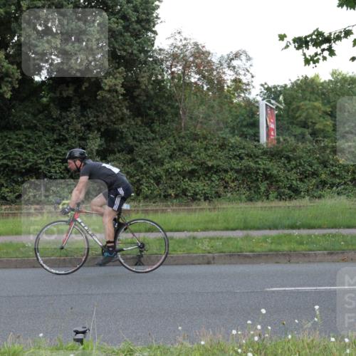 10.08.2025 - GEWOBA Citytriathlon Bremen Yannick Fuchs http://msf.ph/oto/8569224 10.08.2025 13:12:31 Radfahren 789, 895, 902, 924, 1035 meine-sportfotos.de