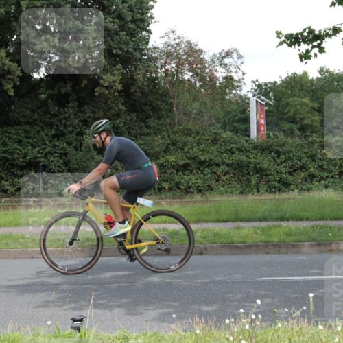10.08.2025 - GEWOBA Citytriathlon Bremen Yannick Fuchs http://msf.ph/oto/8569242 10.08.2025 13:13:08 Radfahren  meine-sportfotos.de