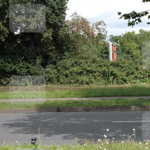 10.08.2025 - GEWOBA Citytriathlon Bremen Yannick Fuchs http://msf.ph/oto/8569273 10.08.2025 13:14:51 Radfahren 772, 877, 913 meine-sportfotos.de