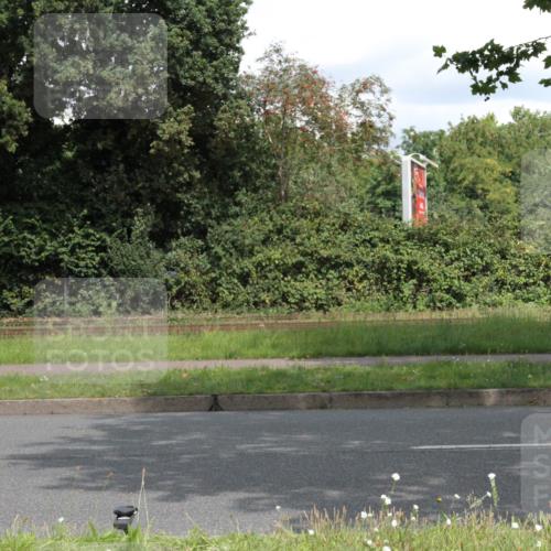 10.08.2025 - GEWOBA Citytriathlon Bremen Yannick Fuchs http://msf.ph/oto/8569274 10.08.2025 13:14:51 Radfahren 772, 877, 913 meine-sportfotos.de