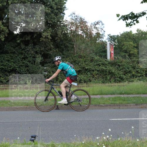 10.08.2025 - GEWOBA Citytriathlon Bremen Yannick Fuchs http://msf.ph/oto/8569440 10.08.2025 13:30:18 Radfahren  meine-sportfotos.de