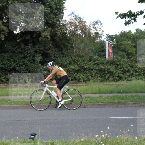 10.08.2025 - GEWOBA Citytriathlon Bremen Yannick Fuchs http://msf.ph/oto/8569445 10.08.2025 13:31:20 Radfahren 724, 922, 968 meine-sportfotos.de