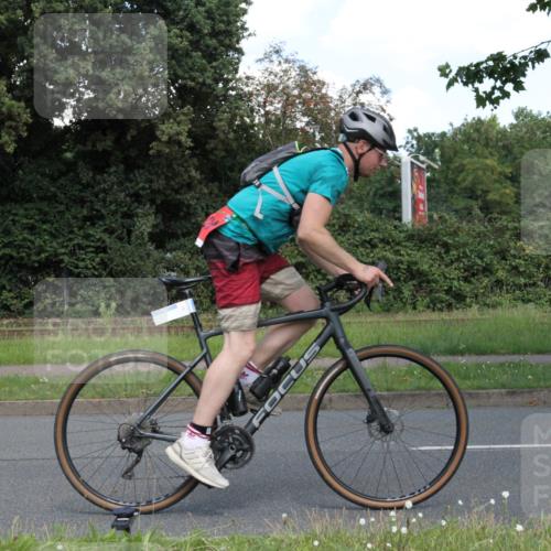 10.08.2025 - GEWOBA Citytriathlon Bremen Yannick Fuchs http://msf.ph/oto/8569447 10.08.2025 13:31:33 Radfahren 724, 968 meine-sportfotos.de