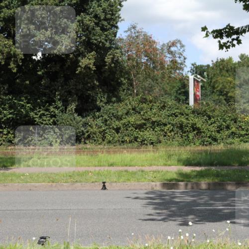 10.08.2025 - GEWOBA Citytriathlon Bremen Yannick Fuchs http://msf.ph/oto/8569544 10.08.2025 14:01:18 Radfahren  meine-sportfotos.de