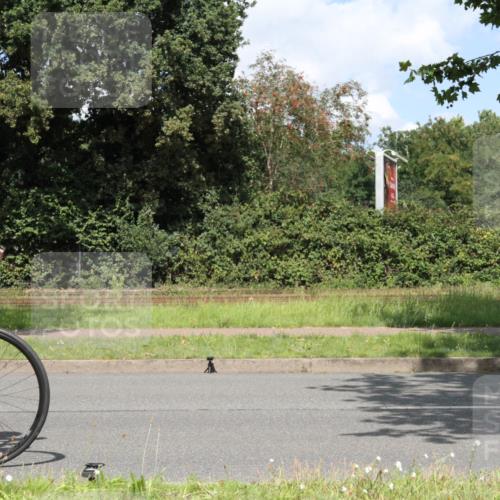 10.08.2025 - GEWOBA Citytriathlon Bremen Yannick Fuchs http://msf.ph/oto/8569784 10.08.2025 14:14:37 Radfahren 68, 77, 93, 96, 105, 113, 143 meine-sportfotos.de