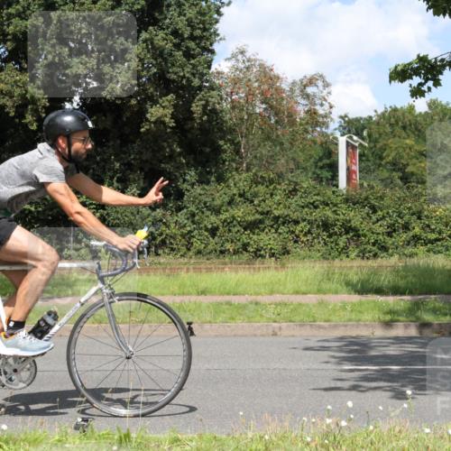 10.08.2025 - GEWOBA Citytriathlon Bremen Yannick Fuchs http://msf.ph/oto/8569855 10.08.2025 14:15:10 Radfahren 15, 45, 55, 76, 88, 108, 133, 146, 151, 226 meine-sportfotos.de