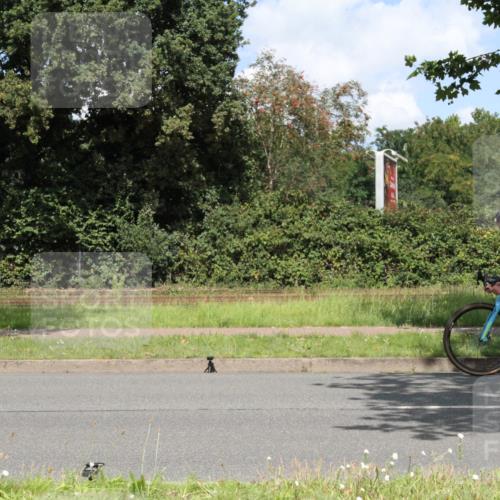10.08.2025 - GEWOBA Citytriathlon Bremen Yannick Fuchs http://msf.ph/oto/8569870 10.08.2025 14:15:16 Radfahren 15, 45, 54, 55, 76, 88, 97, 108, 133, 146, 151 meine-sportfotos.de
