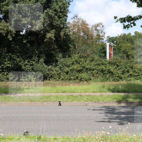 10.08.2025 - GEWOBA Citytriathlon Bremen Yannick Fuchs http://msf.ph/oto/8569906 10.08.2025 14:15:37 Radfahren 54, 72, 74, 98, 118, 123, 187 meine-sportfotos.de