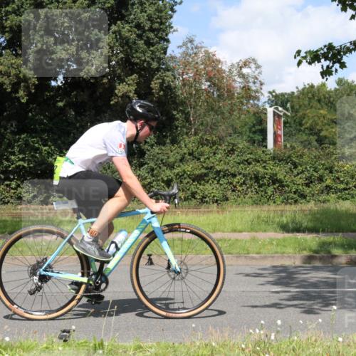 10.08.2025 - GEWOBA Citytriathlon Bremen Yannick Fuchs http://msf.ph/oto/8569959 10.08.2025 14:16:16 Radfahren 2, 23, 24, 38, 46, 48, 57, 62, 63, 65, 92, 144 meine-sportfotos.de