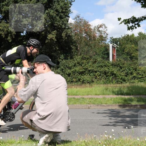 10.08.2025 - GEWOBA Citytriathlon Bremen Yannick Fuchs http://msf.ph/oto/8570068 10.08.2025 14:17:14 Radfahren 58, 78, 136, 164 meine-sportfotos.de