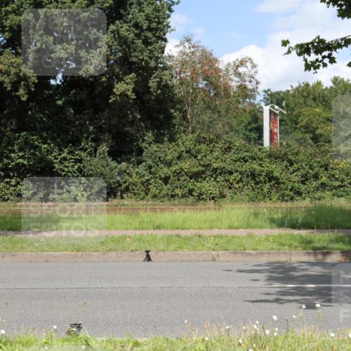 10.08.2025 - GEWOBA Citytriathlon Bremen Yannick Fuchs http://msf.ph/oto/8570093 10.08.2025 14:17:43 Radfahren 4, 51, 127 meine-sportfotos.de