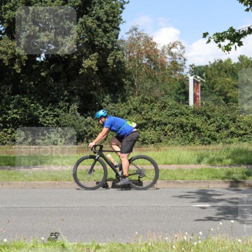 10.08.2025 - GEWOBA Citytriathlon Bremen Yannick Fuchs http://msf.ph/oto/8570230 10.08.2025 14:19:34 Radfahren 84, 124, 170, 174, 227, 239, 287 meine-sportfotos.de