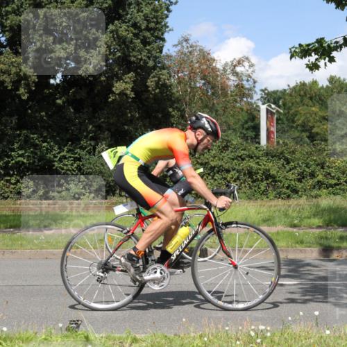 10.08.2025 - GEWOBA Citytriathlon Bremen Yannick Fuchs http://msf.ph/oto/8570242 10.08.2025 14:19:45 Radfahren 36, 59, 84, 170, 174, 287 meine-sportfotos.de