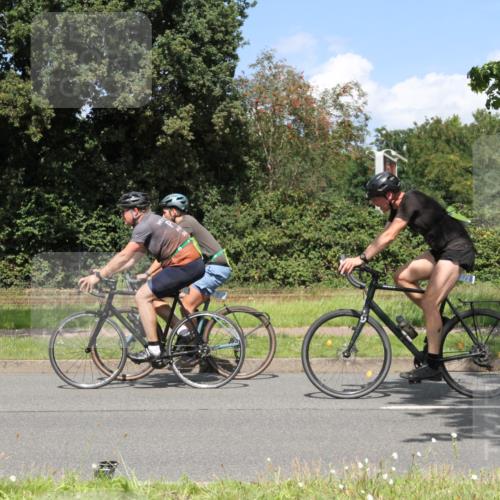 10.08.2025 - GEWOBA Citytriathlon Bremen Yannick Fuchs http://msf.ph/oto/8570254 10.08.2025 14:19:52 Radfahren 36, 59, 170, 174, 195, 287 meine-sportfotos.de