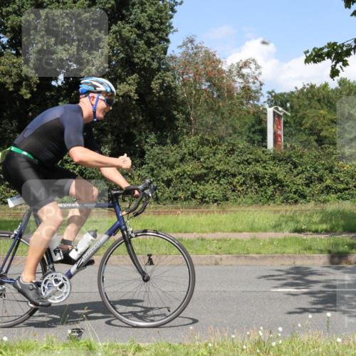 10.08.2025 - GEWOBA Citytriathlon Bremen Yannick Fuchs http://msf.ph/oto/8570274 10.08.2025 14:20:10 Radfahren 18, 29, 36, 52, 130, 195, 197, 238, 256, 257 meine-sportfotos.de