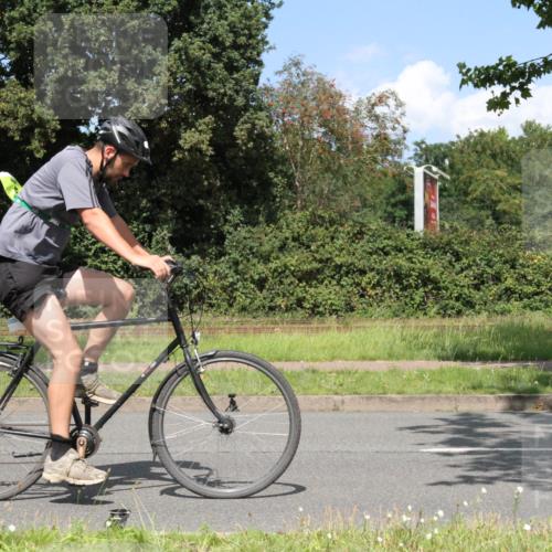 10.08.2025 - GEWOBA Citytriathlon Bremen Yannick Fuchs http://msf.ph/oto/8570289 10.08.2025 14:20:36 Radfahren 11, 28, 35, 67, 69, 80, 216, 229, 272, 274, 281, 312 meine-sportfotos.de
