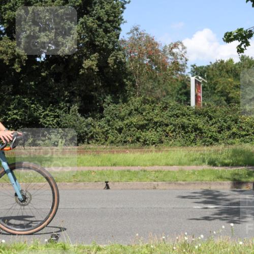 10.08.2025 - GEWOBA Citytriathlon Bremen Yannick Fuchs http://msf.ph/oto/8570319 10.08.2025 14:21:01 Radfahren 6, 19, 56, 61, 73, 110, 142, 145, 157, 191, 266, 272, 312 meine-sportfotos.de