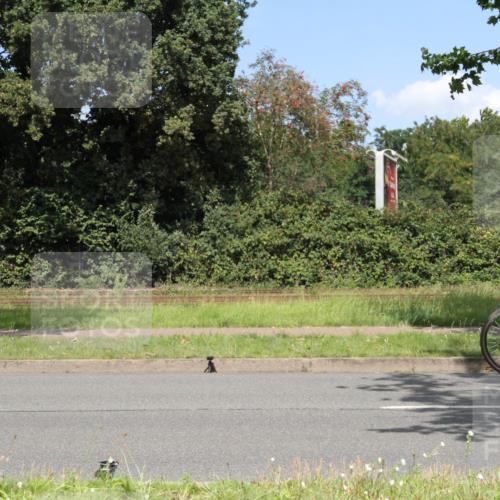 10.08.2025 - GEWOBA Citytriathlon Bremen Yannick Fuchs http://msf.ph/oto/8570415 10.08.2025 14:22:18 Radfahren 109, 186, 215, 217, 224, 253, 258, 262 meine-sportfotos.de