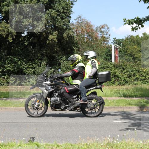 10.08.2025 - GEWOBA Citytriathlon Bremen Yannick Fuchs http://msf.ph/oto/8570425 10.08.2025 14:22:22 Radfahren 109, 186, 215, 217, 224, 242, 258, 259, 262 meine-sportfotos.de