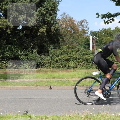 10.08.2025 - GEWOBA Citytriathlon Bremen Yannick Fuchs http://msf.ph/oto/8570455 10.08.2025 14:22:51 Radfahren 86, 89, 182, 204, 246, 252, 280, 288, 289, 297, 353, 427 meine-sportfotos.de
