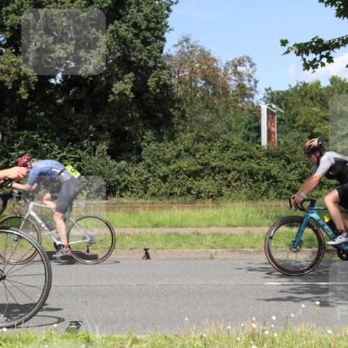 10.08.2025 - GEWOBA Citytriathlon Bremen Yannick Fuchs http://msf.ph/oto/8570486 10.08.2025 14:23:22 Radfahren 99, 154, 200, 209, 213, 222, 225, 250, 251, 317, 423, 431, 478, 480 meine-sportfotos.de