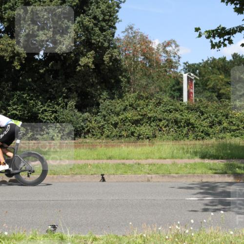 10.08.2025 - GEWOBA Citytriathlon Bremen Yannick Fuchs http://msf.ph/oto/8570535 10.08.2025 14:23:53 Radfahren 128, 158, 221, 234 meine-sportfotos.de