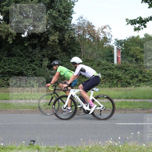 10.08.2025 - GEWOBA Citytriathlon Bremen Yannick Fuchs http://msf.ph/oto/8570561 10.08.2025 14:24:26 Radfahren 3, 169, 436, 474 meine-sportfotos.de