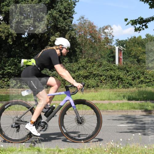 10.08.2025 - GEWOBA Citytriathlon Bremen Yannick Fuchs http://msf.ph/oto/8570593 10.08.2025 14:25:15 Radfahren 49, 85, 166, 202, 208, 235, 267, 270, 323, 326, 336, 462, 479 meine-sportfotos.de