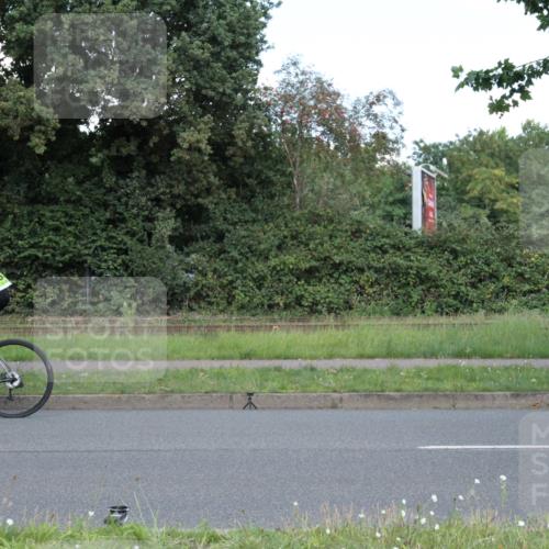 10.08.2025 - GEWOBA Citytriathlon Bremen Yannick Fuchs http://msf.ph/oto/8570805 10.08.2025 14:27:36 Radfahren 120, 156, 194, 320, 363 meine-sportfotos.de