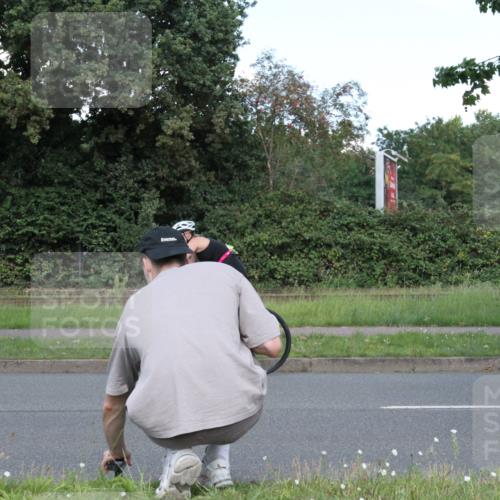 10.08.2025 - GEWOBA Citytriathlon Bremen Yannick Fuchs http://msf.ph/oto/8570819 10.08.2025 14:27:45 Radfahren 156, 159, 194, 293, 322, 363 meine-sportfotos.de