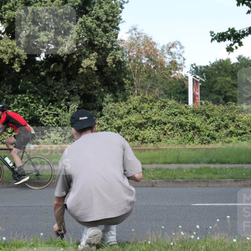 10.08.2025 - GEWOBA Citytriathlon Bremen Yannick Fuchs http://msf.ph/oto/8570828 10.08.2025 14:27:48 Radfahren 156, 159, 194, 293, 322, 363 meine-sportfotos.de