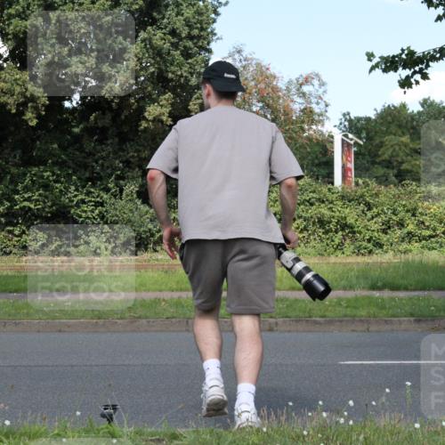 10.08.2025 - GEWOBA Citytriathlon Bremen Yannick Fuchs http://msf.ph/oto/8570840 10.08.2025 14:27:52 Radfahren 159, 194, 293, 322, 363 meine-sportfotos.de