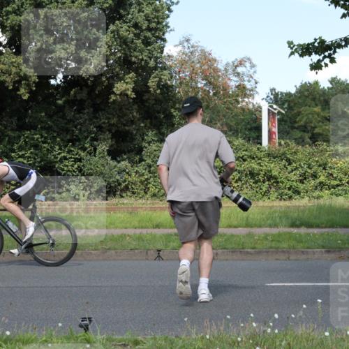 10.08.2025 - GEWOBA Citytriathlon Bremen Yannick Fuchs http://msf.ph/oto/8570842 10.08.2025 14:27:53 Radfahren 159, 194, 293, 322, 363 meine-sportfotos.de