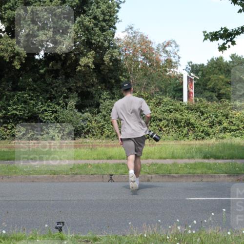 10.08.2025 - GEWOBA Citytriathlon Bremen Yannick Fuchs http://msf.ph/oto/8570844 10.08.2025 14:27:54 Radfahren 159, 194, 293, 322 meine-sportfotos.de