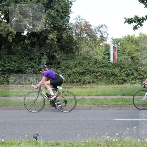 10.08.2025 - GEWOBA Citytriathlon Bremen Yannick Fuchs http://msf.ph/oto/8570870 10.08.2025 14:28:26 Radfahren 237, 367, 382, 401, 448 meine-sportfotos.de