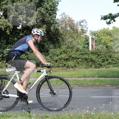 10.08.2025 - GEWOBA Citytriathlon Bremen Yannick Fuchs http://msf.ph/oto/8570876 10.08.2025 14:28:34 Radfahren 171, 237, 367, 401, 467, 483 meine-sportfotos.de