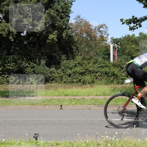 10.08.2025 - GEWOBA Citytriathlon Bremen Yannick Fuchs http://msf.ph/oto/8570932 10.08.2025 14:29:06 Radfahren 168, 172, 188, 321, 403, 447 meine-sportfotos.de