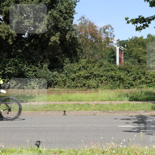 10.08.2025 - GEWOBA Citytriathlon Bremen Yannick Fuchs http://msf.ph/oto/8570952 10.08.2025 14:29:12 Radfahren 168, 172, 188, 321, 389, 447 meine-sportfotos.de