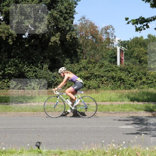 10.08.2025 - GEWOBA Citytriathlon Bremen Yannick Fuchs http://msf.ph/oto/8570991 10.08.2025 14:29:27 Radfahren 117, 179, 188, 206, 212, 351, 365, 373, 389, 405, 447, 466, 487, 517 meine-sportfotos.de