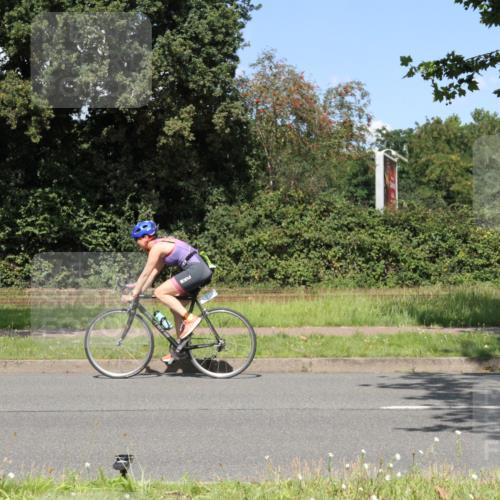 10.08.2025 - GEWOBA Citytriathlon Bremen Yannick Fuchs http://msf.ph/oto/8570996 10.08.2025 14:29:28 Radfahren 117, 179, 188, 206, 212, 351, 365, 373, 389, 405, 447, 466, 487, 517 meine-sportfotos.de