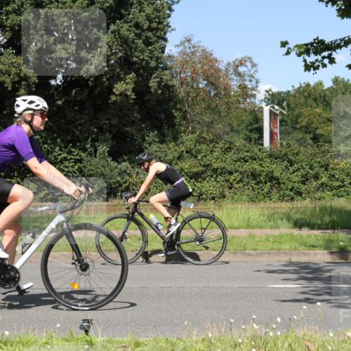 10.08.2025 - GEWOBA Citytriathlon Bremen Yannick Fuchs http://msf.ph/oto/8571013 10.08.2025 14:29:34 Radfahren 117, 179, 206, 212, 226, 351, 365, 373, 405, 466, 487, 517 meine-sportfotos.de