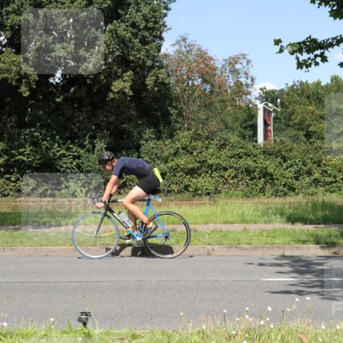 10.08.2025 - GEWOBA Citytriathlon Bremen Yannick Fuchs http://msf.ph/oto/8571039 10.08.2025 14:29:47 Radfahren 183, 226, 275, 327, 405, 466, 468, 517 meine-sportfotos.de