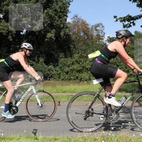 10.08.2025 - GEWOBA Citytriathlon Bremen Yannick Fuchs http://msf.ph/oto/8571157 10.08.2025 14:30:42 Radfahren 8, 12, 107, 178, 328, 341, 345, 347, 356, 381, 399, 409, 416, 461, 504 meine-sportfotos.de