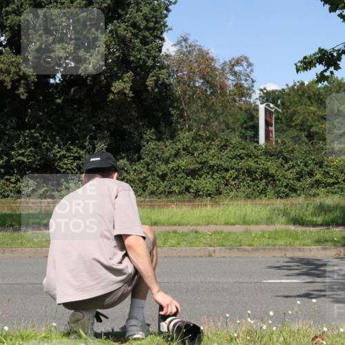 10.08.2025 - GEWOBA Citytriathlon Bremen Yannick Fuchs http://msf.ph/oto/8571204 10.08.2025 14:30:58 Radfahren 175, 335, 368, 385, 399, 416, 504, 510 meine-sportfotos.de