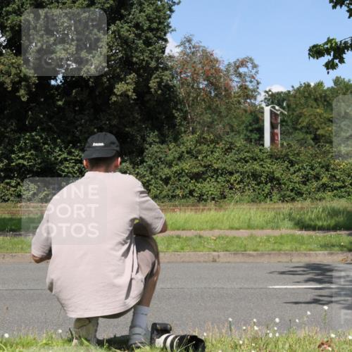 10.08.2025 - GEWOBA Citytriathlon Bremen Yannick Fuchs http://msf.ph/oto/8571208 10.08.2025 14:30:59 Radfahren 175, 335, 368, 385, 416, 504, 510 meine-sportfotos.de