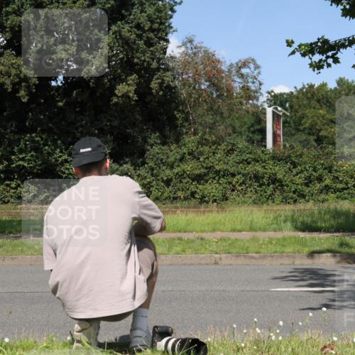 10.08.2025 - GEWOBA Citytriathlon Bremen Yannick Fuchs http://msf.ph/oto/8571223 10.08.2025 14:31:05 Radfahren 26, 155, 175, 335, 368, 385, 412, 491, 494, 509, 510 meine-sportfotos.de