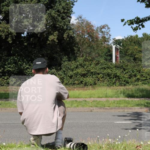 10.08.2025 - GEWOBA Citytriathlon Bremen Yannick Fuchs http://msf.ph/oto/8571226 10.08.2025 14:31:06 Radfahren 26, 155, 175, 335, 368, 385, 407, 412, 491, 494, 509, 510 meine-sportfotos.de