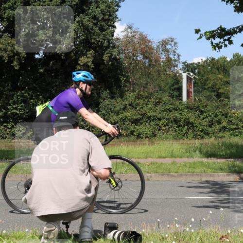 10.08.2025 - GEWOBA Citytriathlon Bremen Yannick Fuchs http://msf.ph/oto/8571244 10.08.2025 14:31:32 Radfahren 97, 187, 271, 291, 324, 379, 419, 434, 439, 459, 469, 470, 475, 485, 520, 523 meine-sportfotos.de